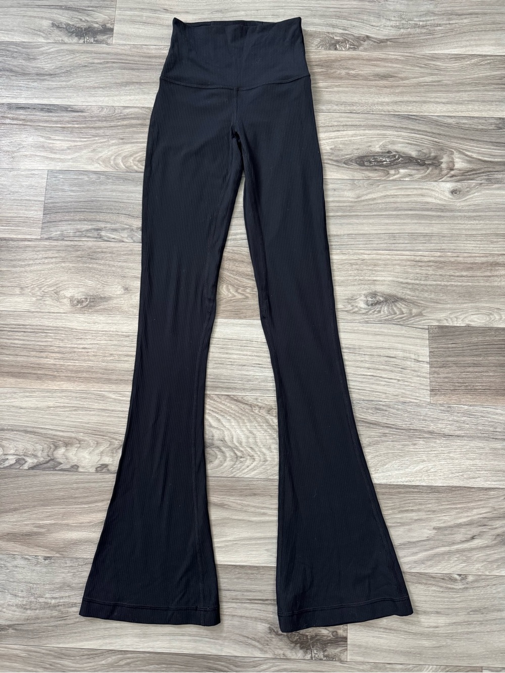 Lululemon Align High-Rise Ribbed Mini-Flared Pant in Black Size 0